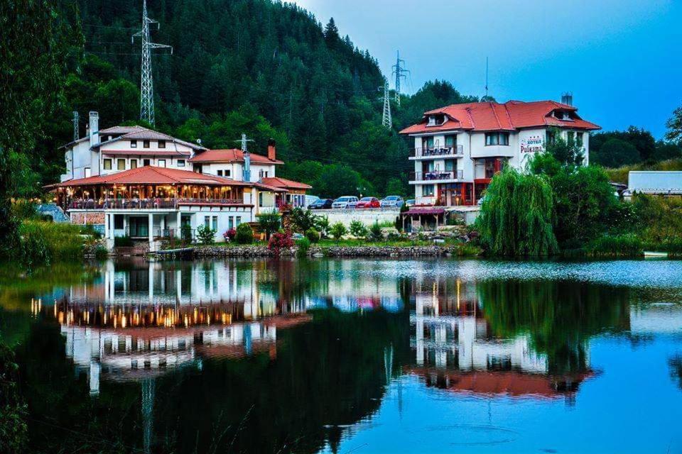 Ribkata Family Hotel Smolyan Extérieur photo