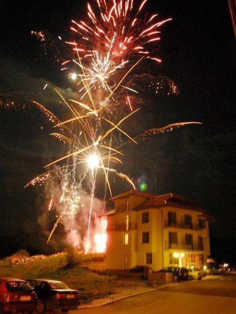 Ribkata Family Hotel Smolyan Extérieur photo