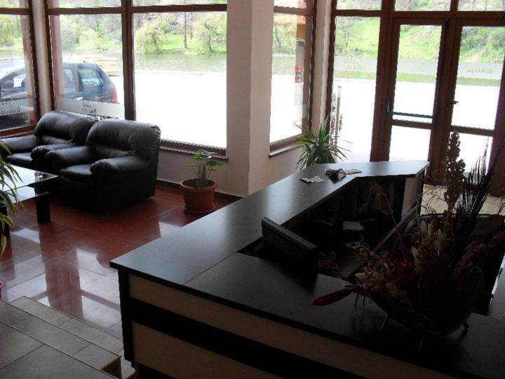 Ribkata Family Hotel Smolyan Extérieur photo